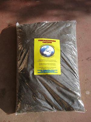 Bag of worm castings